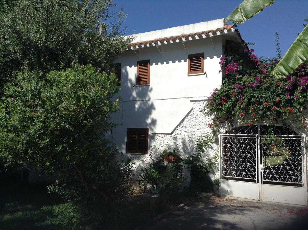 Deliziosa Villa 150 Metri Dal Mare Quartu Sant'Elena Exterior photo